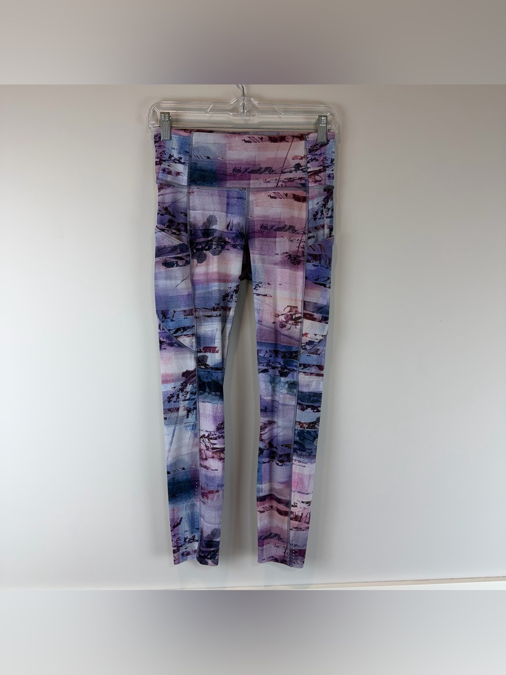 Lululemon Purple Sunrise Silhouette Fast & Free 7/8 Tights II Leggings Size 6